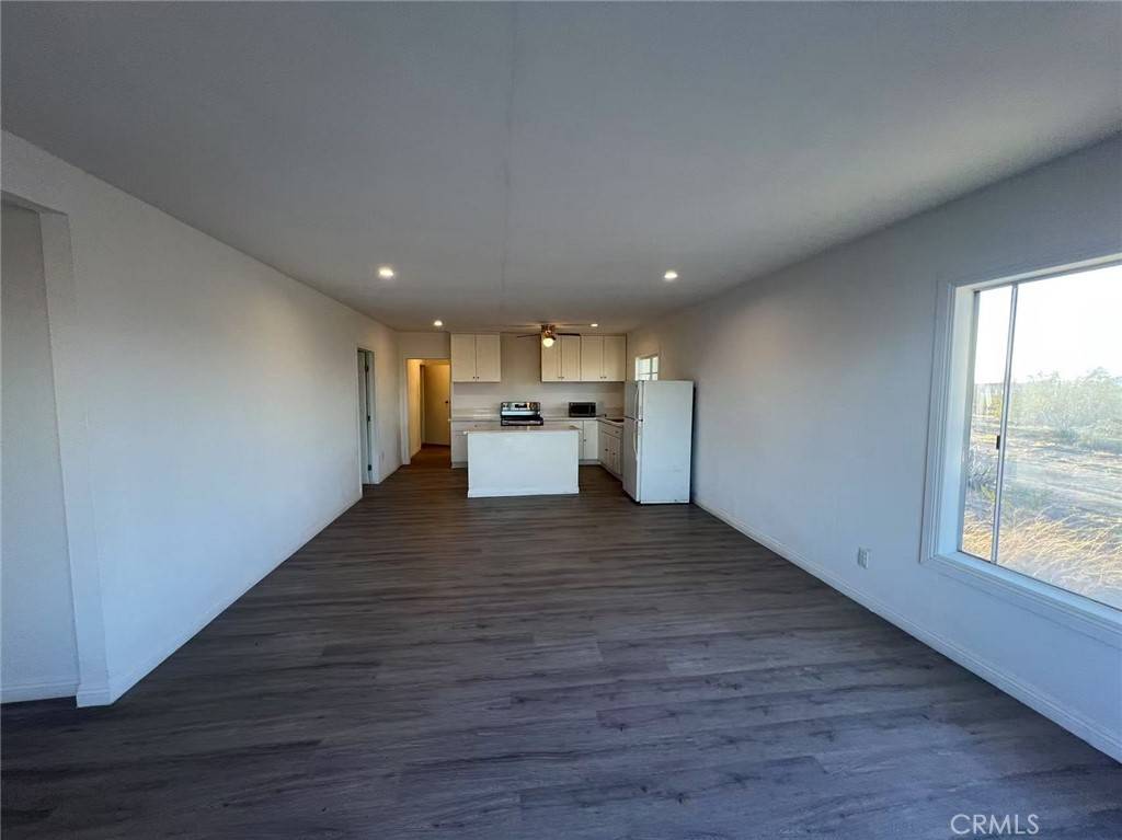 Landers, CA 92285,1754 Fortuna AVE