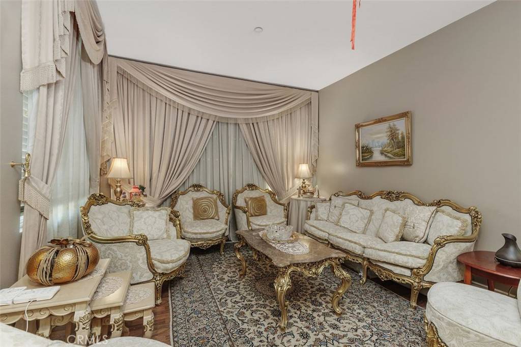 Fontana, CA 92336,15691 Cherry Leaf LN