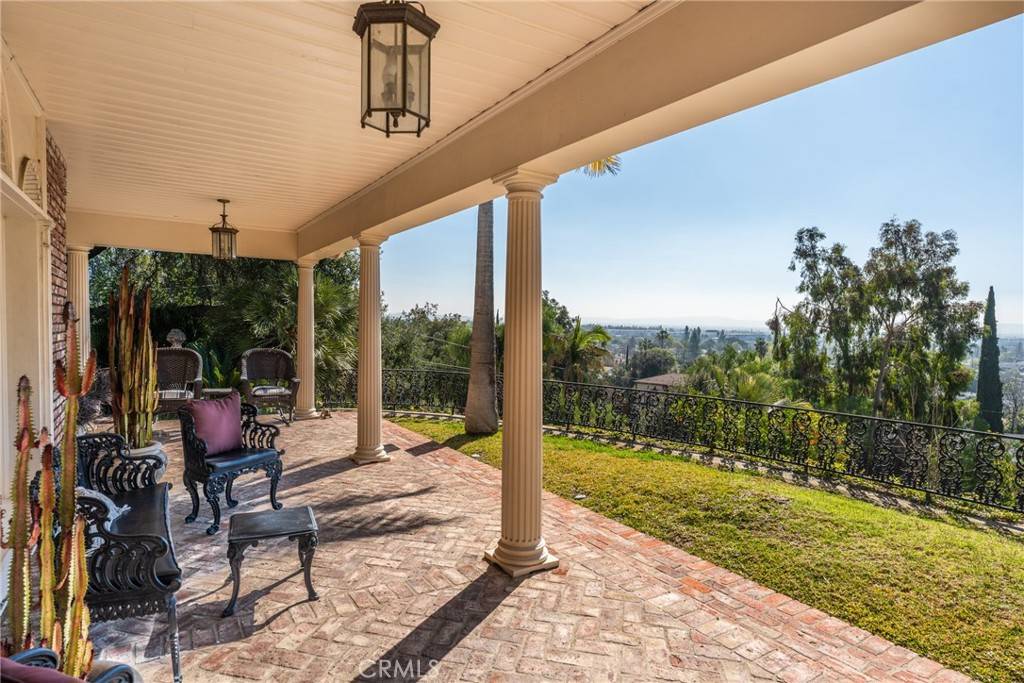 Duarte, CA 91010,166 Opal Canyon RD