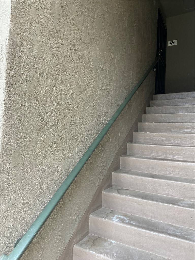 Irvine, CA 92620,326 Streamwood