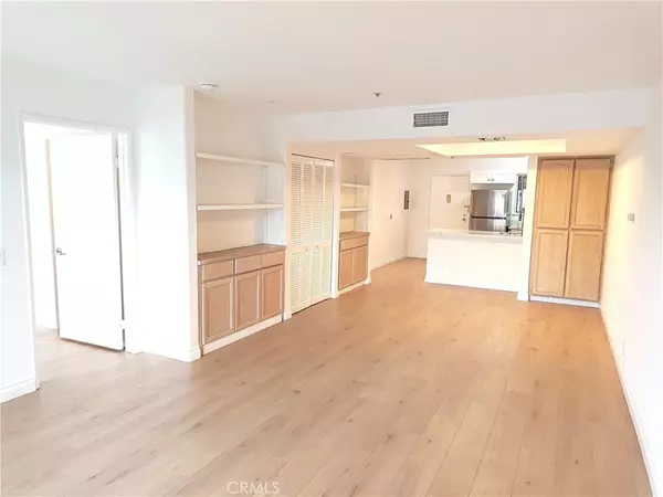 Monterey Park, CA 91755,321 N Orange AVE #103