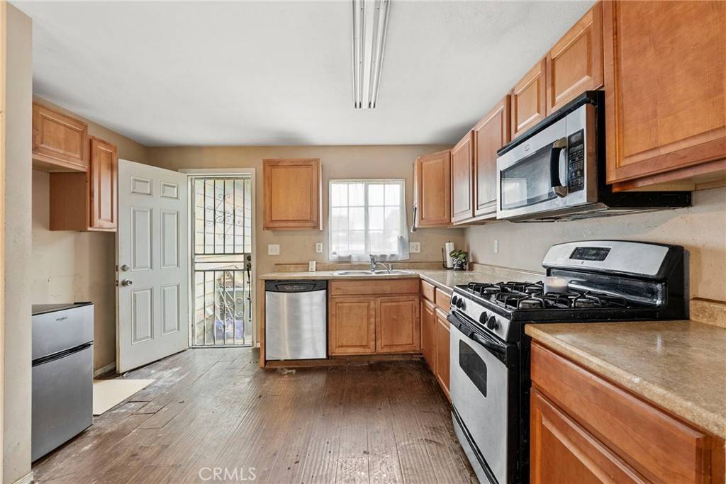 Redlands, CA 92374,1013 Herald ST