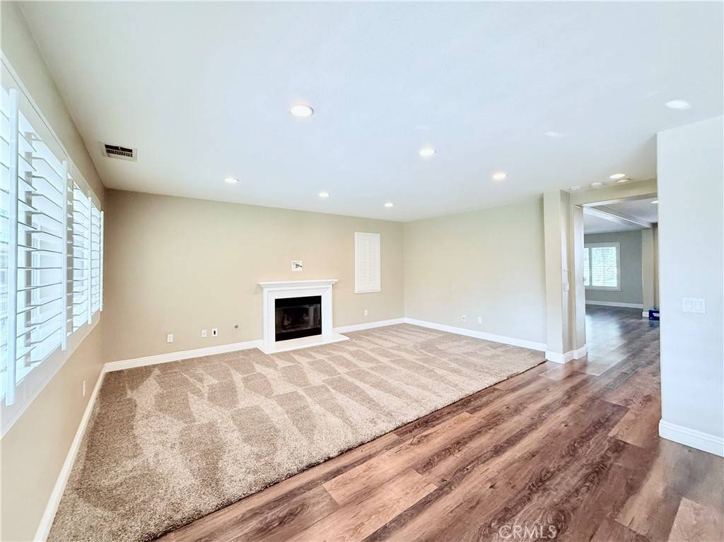 Corona, CA 92883,11223 Evergreen loop