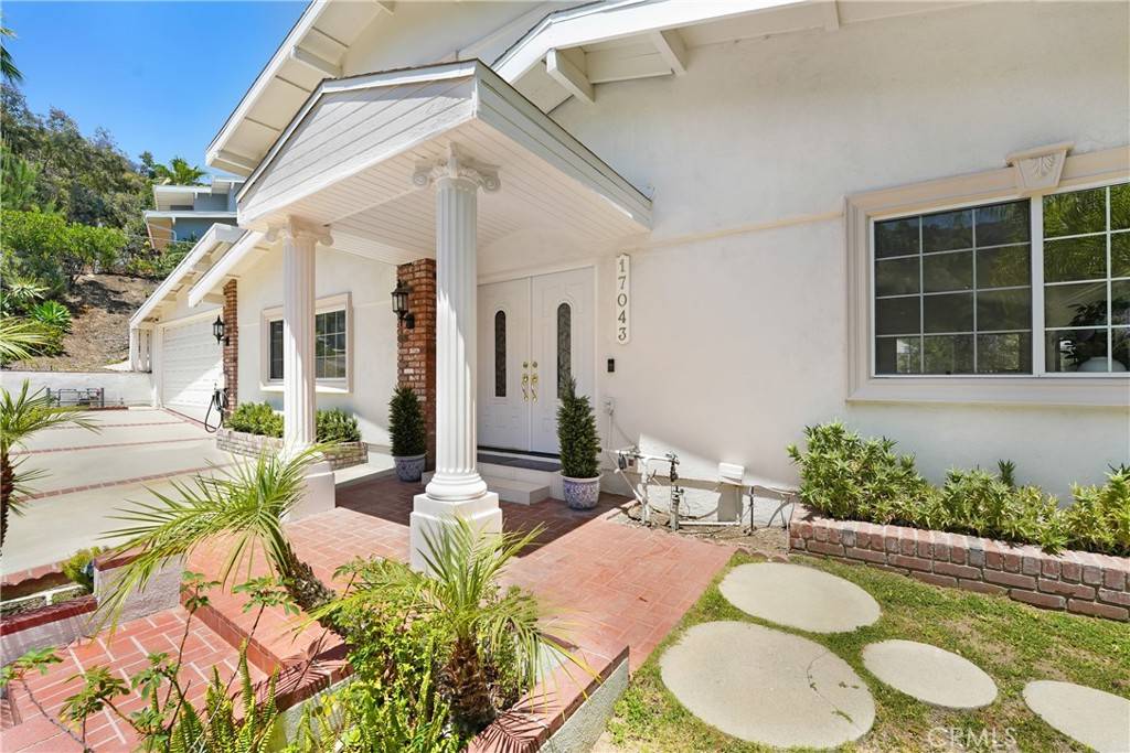 Encino, CA 91436,17043 Empanada PL