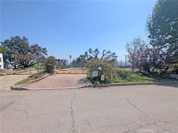 930 Parkman ST, Altadena, CA 91001