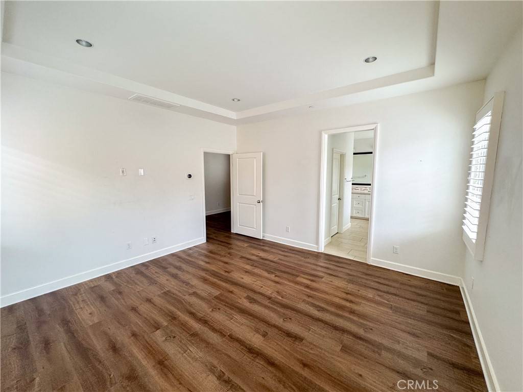 Irvine, CA 92602,52 Trotter