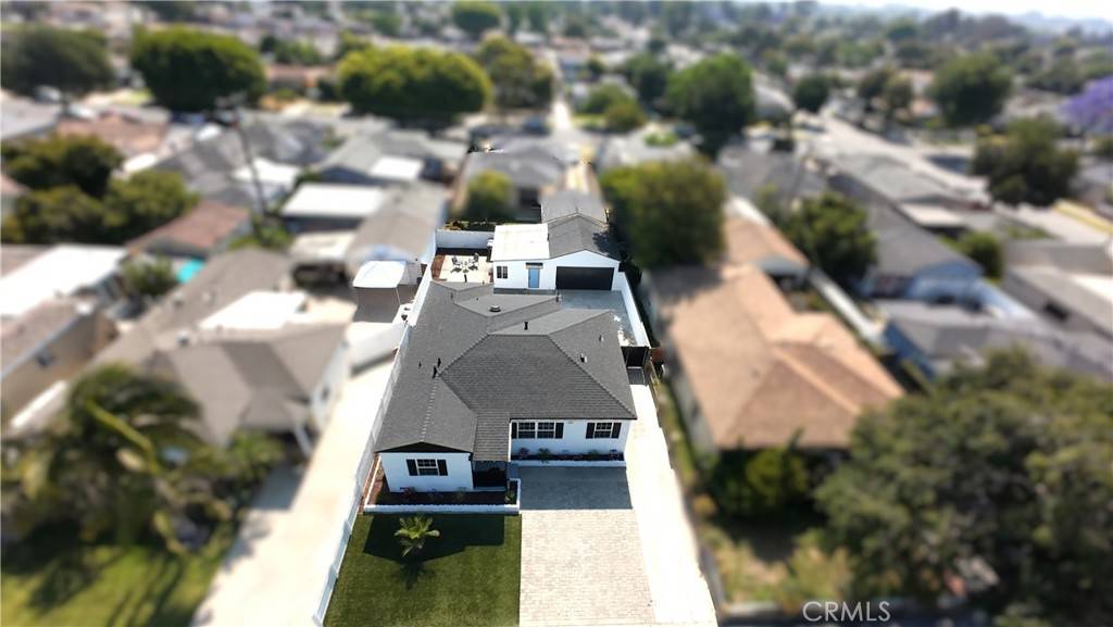 Long Beach, CA 90810,2124 Baltic AVE