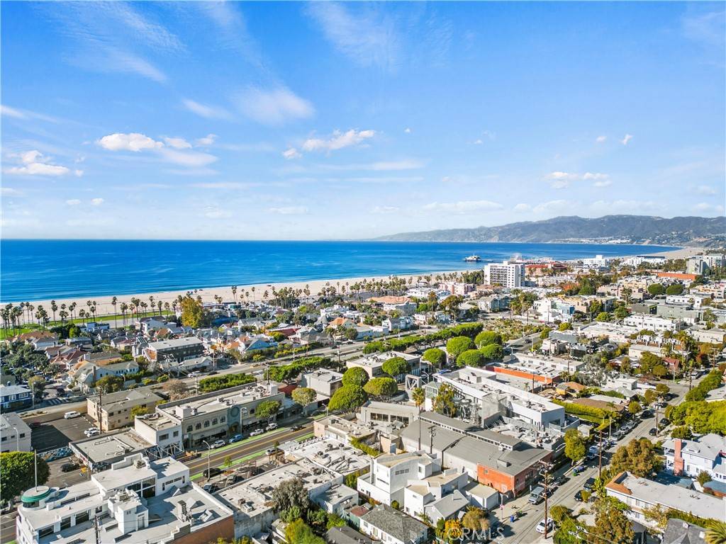 Santa Monica, CA 90405,235 Ocean Park BLVD #2
