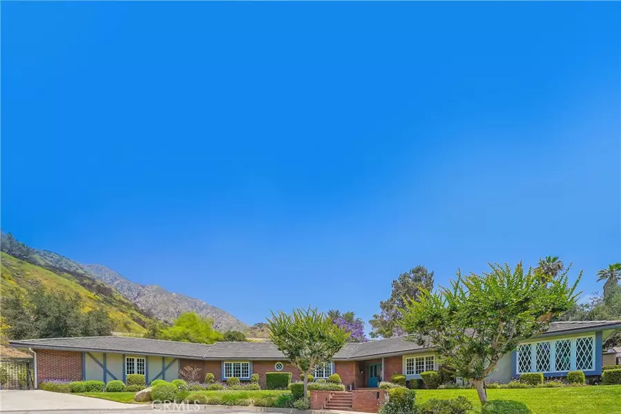 2082 Kaia Lane, Sierra Madre, CA 91024