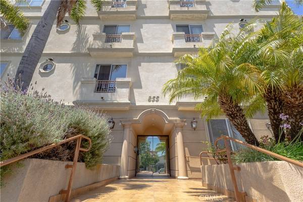 855 Wilcox AVE #401, Los Angeles, CA 90038