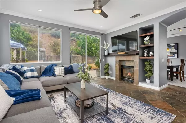 Escondido, CA 92026,29719 Platanus DR
