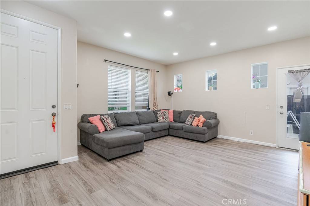 Pomona, CA 91768,1386 Estel DR
