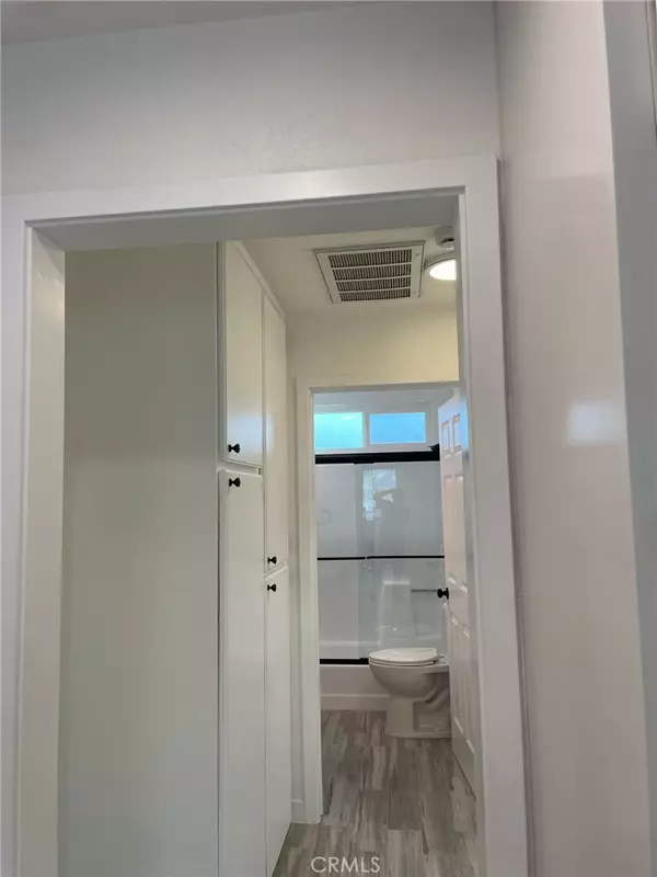 Tujunga, CA 91042,10037 Samoa AVE #17
