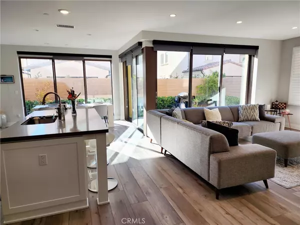 Irvine, CA 92602,109 Tritone