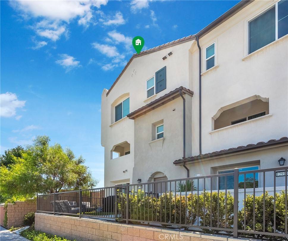La Mirada, CA 90638,12914 Oliana DR