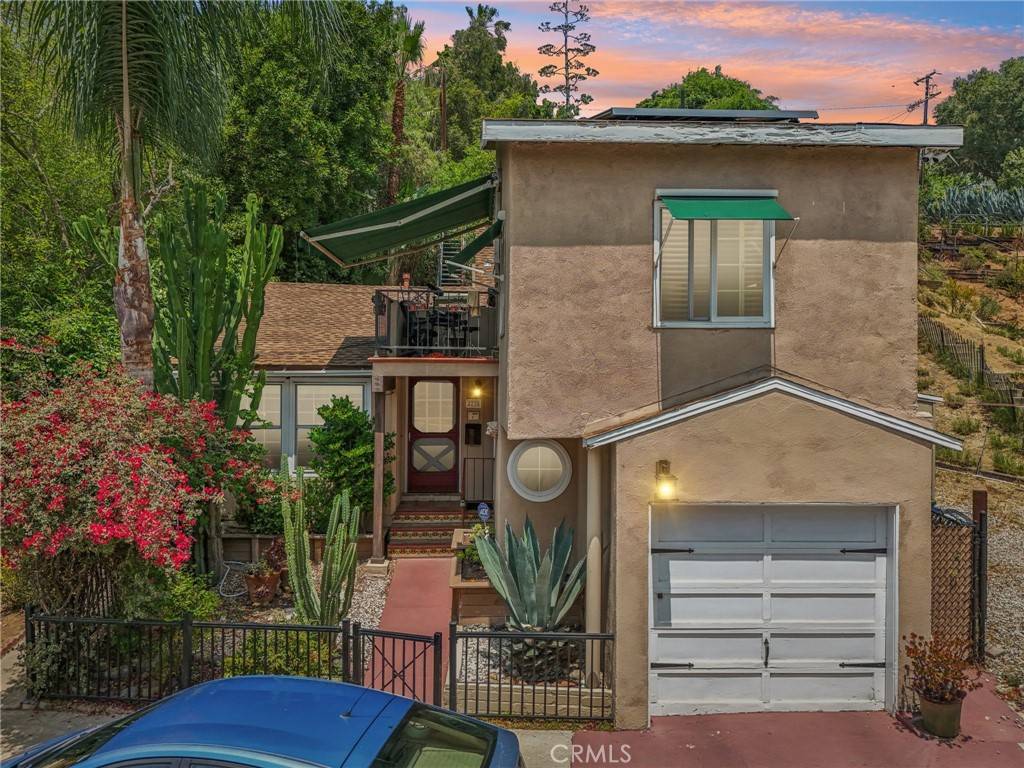 Los Angeles, CA 90065,2735 Lytelle PL