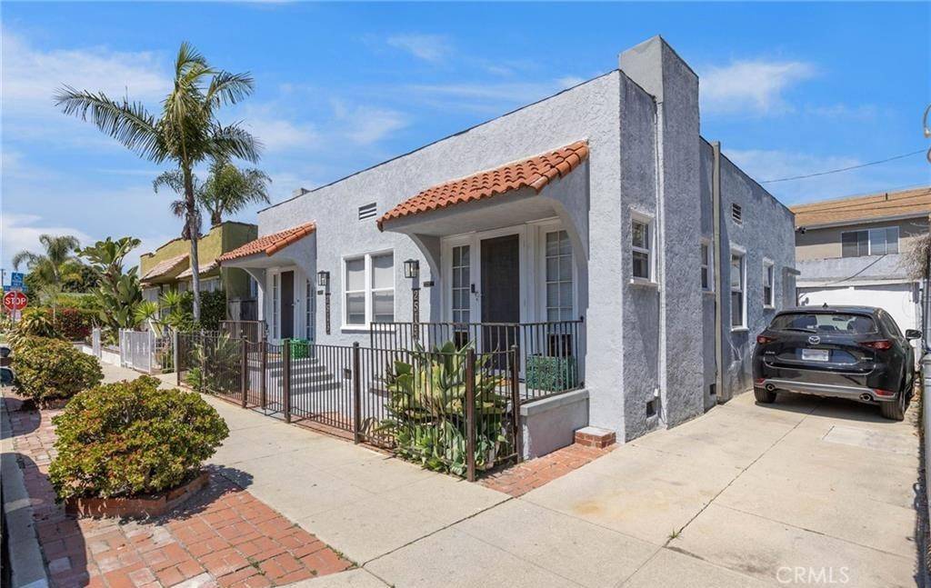 Long Beach, CA 90804,2513 E 11th ST