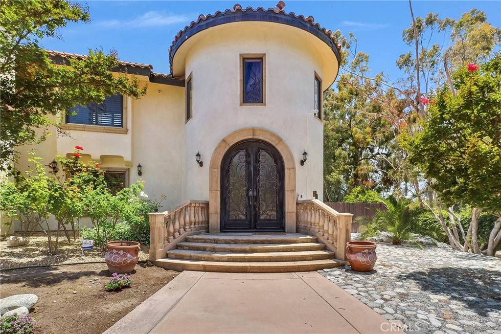 Claremont, CA 91711,462 Pomello DR