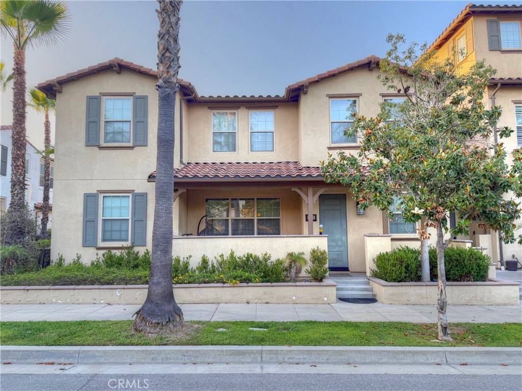 Azusa, CA 91702,867 E Prommenade #B