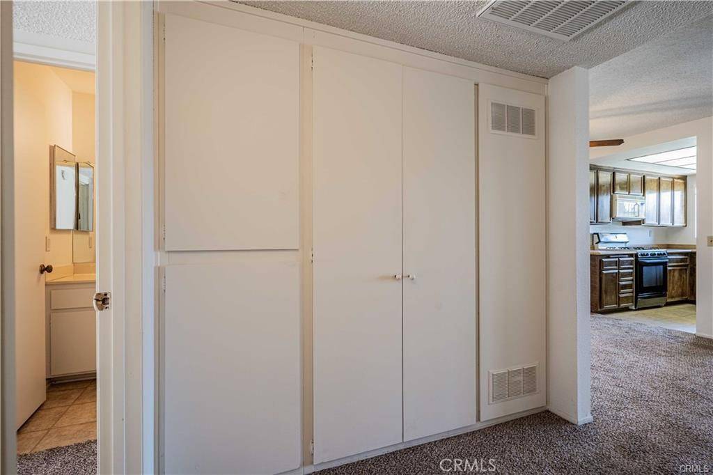 Hemet, CA 92543,622 S Santa Fe ST #7