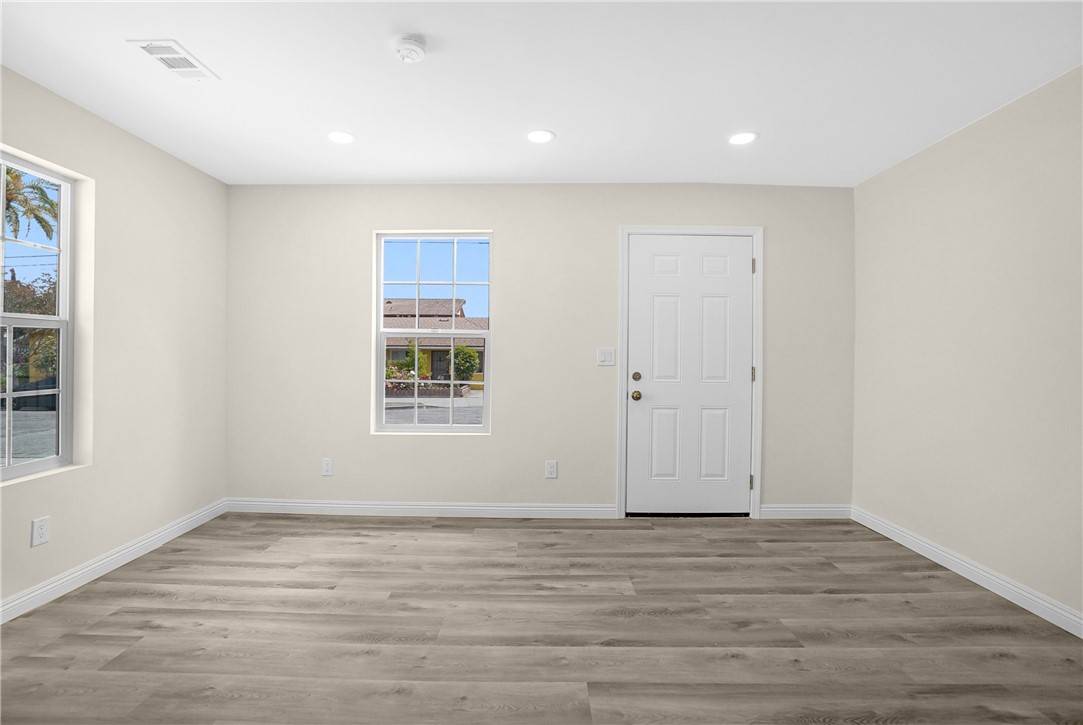 Azusa, CA 91702,339 E 8th ST