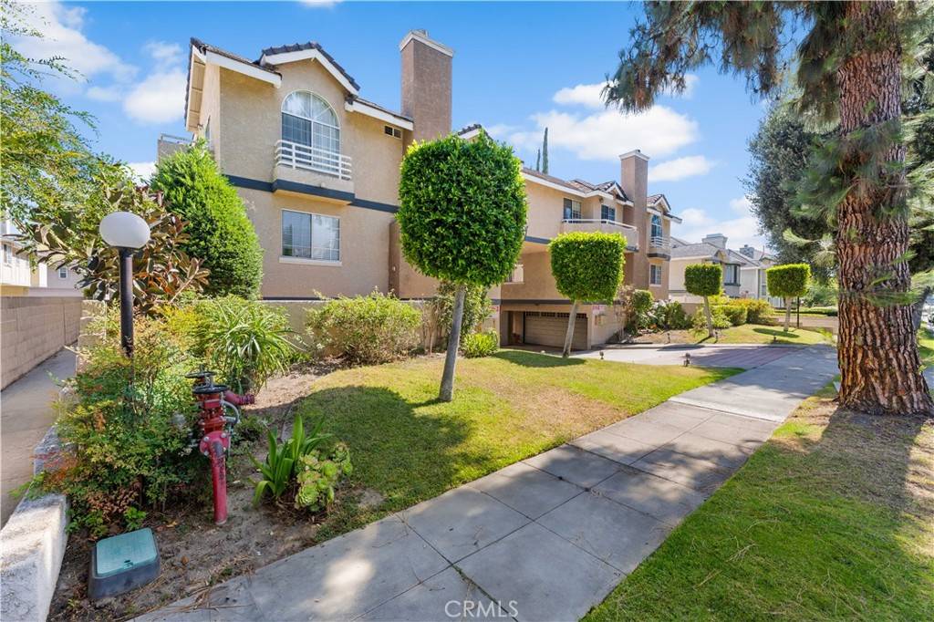 Arcadia, CA 91006,150 Diamond ST #B
