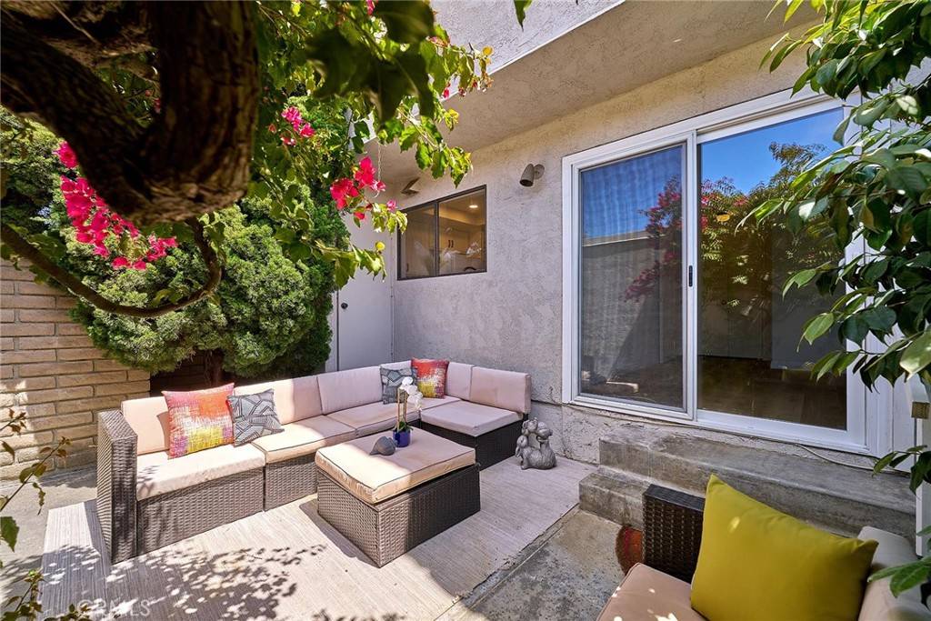 Rancho Palos Verdes, CA 90275,28026 Ridgecove CT N