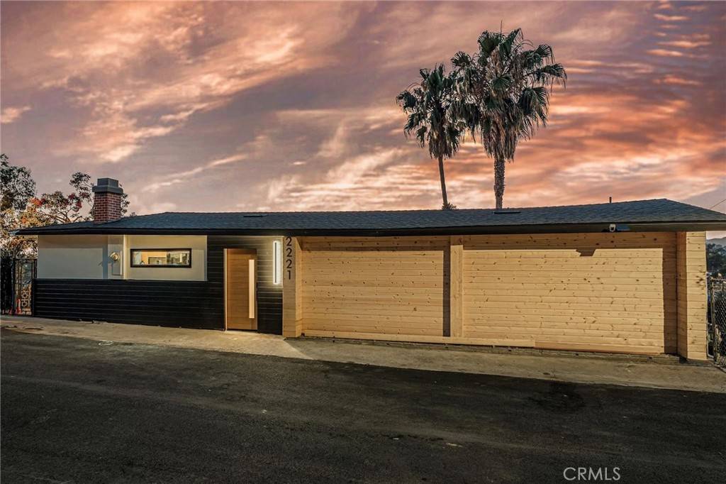 Los Angeles, CA 90032,2221 Lafler RD