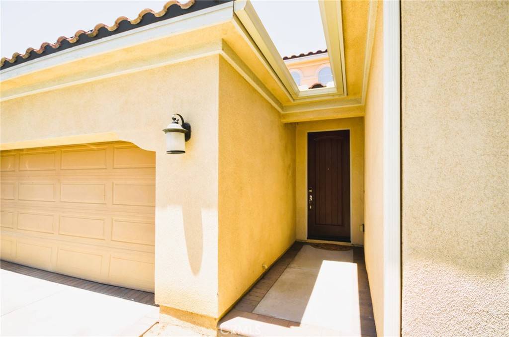 Eastvale, CA 92880,13288 Cactus Flower ST
