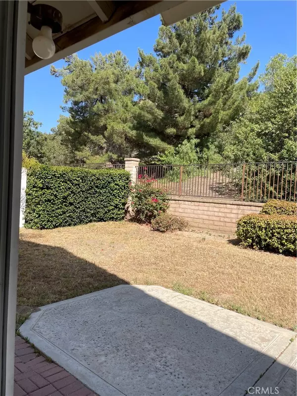 Moreno Valley, CA 92555,28499 Forest Oaks Way