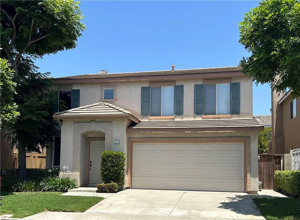 West Covina, CA 91790,1525 Starburst DR