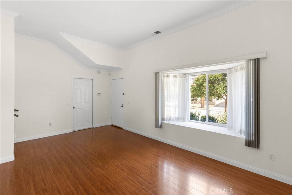 Monterey Park, CA 91755,326 E Hellman AVE #B