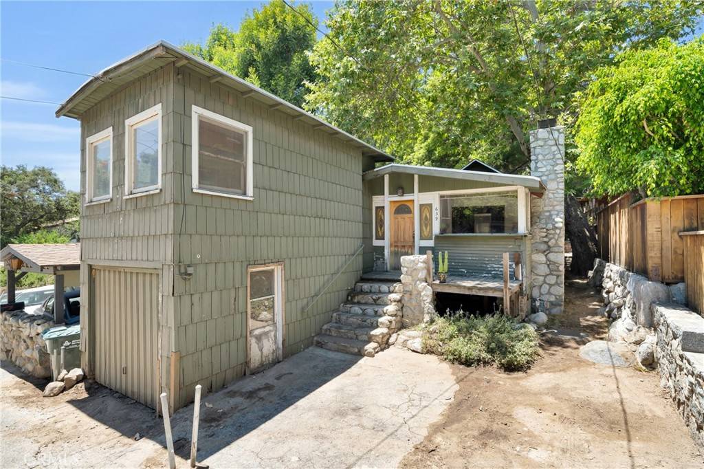 639 Woodland DR, Sierra Madre, CA 91024