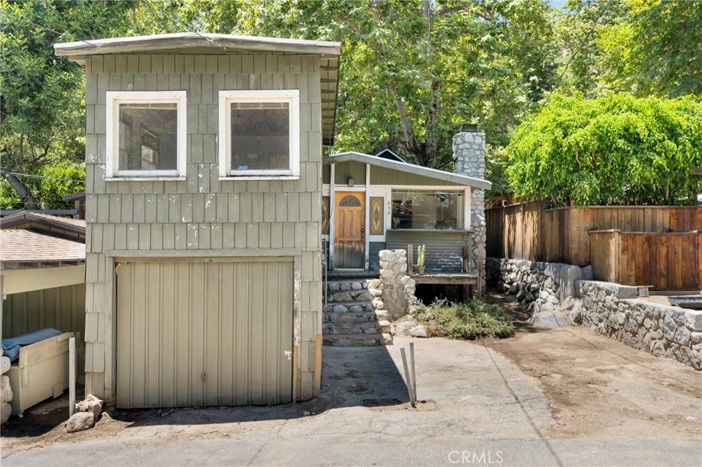 Sierra Madre, CA 91024,639 Woodland DR