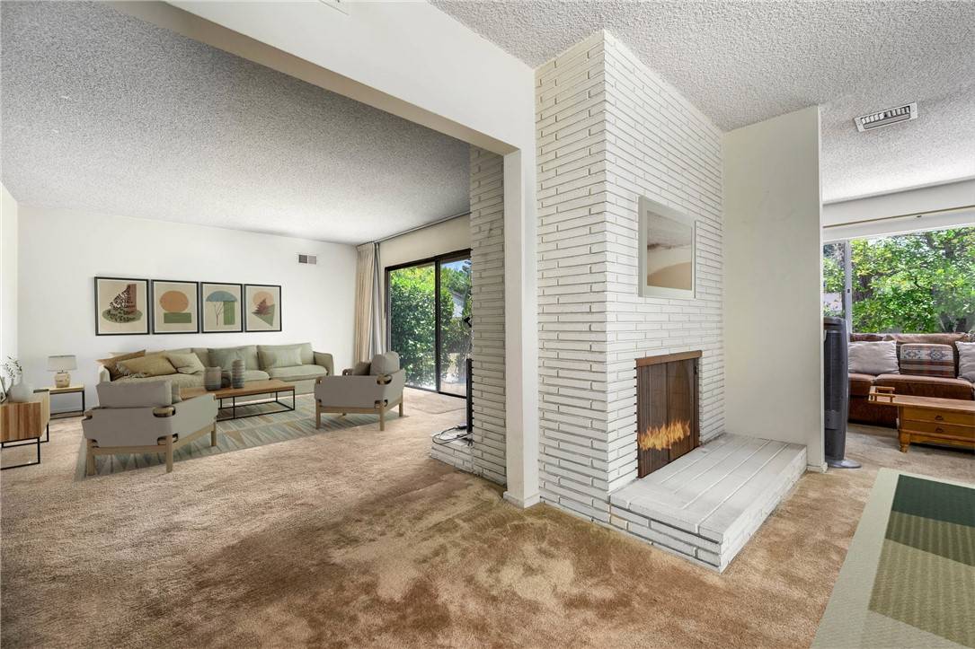Arcadia, CA 91006,1512 Louise AVE