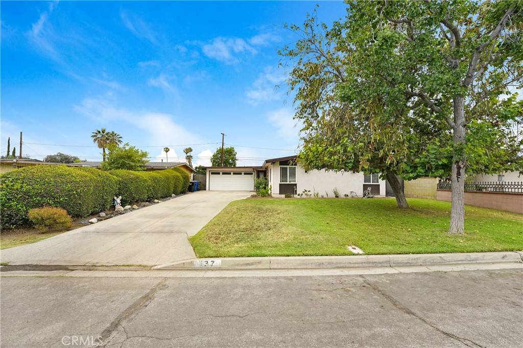 137 N Viceroy AVE, Azusa, CA 91702