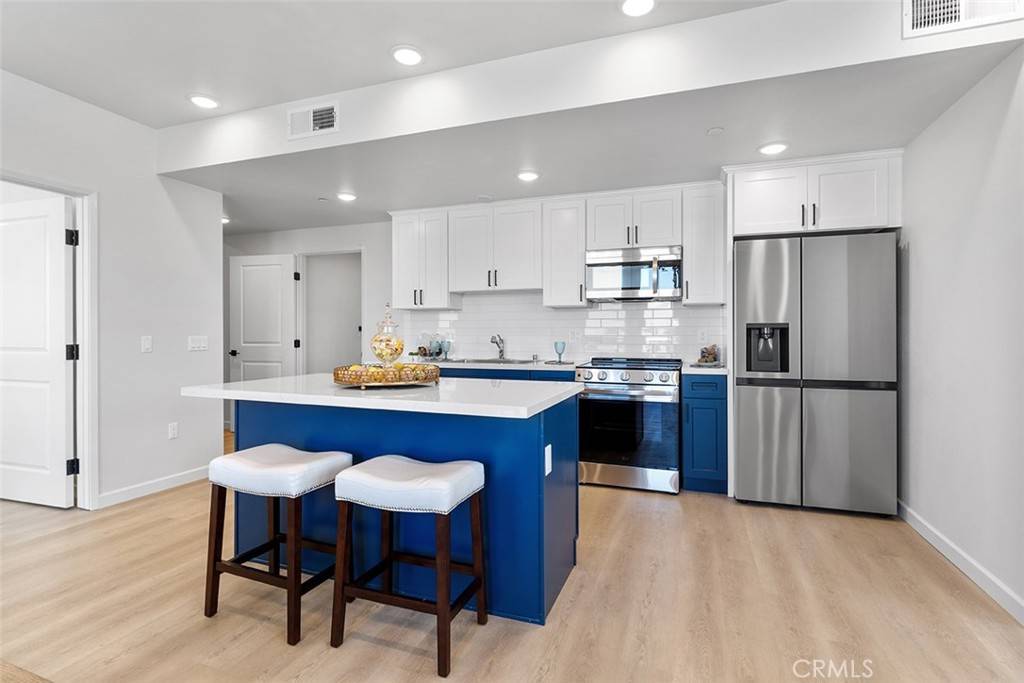 Arcadia, CA 91006,4064 E Live Oak AVE #308