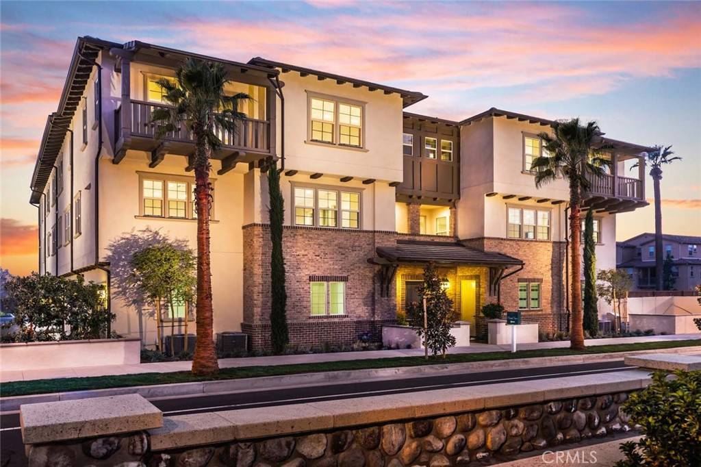 861 Orchid WAY #A, Azusa, CA 91702