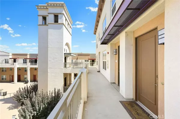 Alhambra, CA 91801,68 E Bay State ST #3F