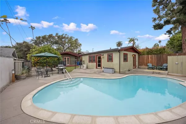 1236 N Michigan AVE, Pasadena, CA 91104