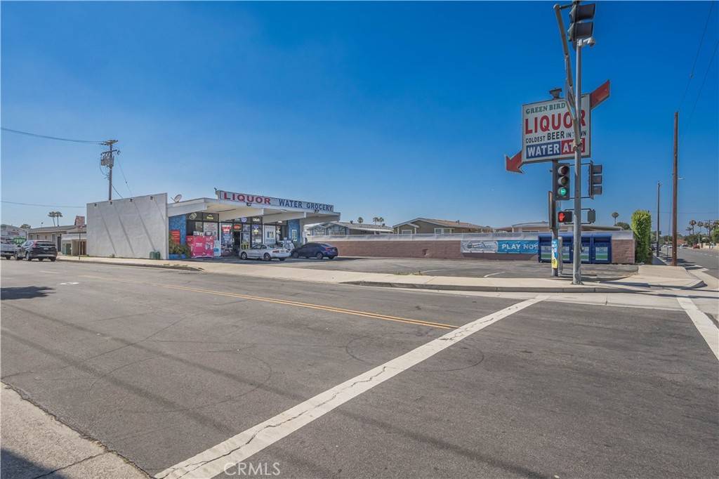 Hawaiian Gardens, CA 90630,22429 Bloomfield AVE