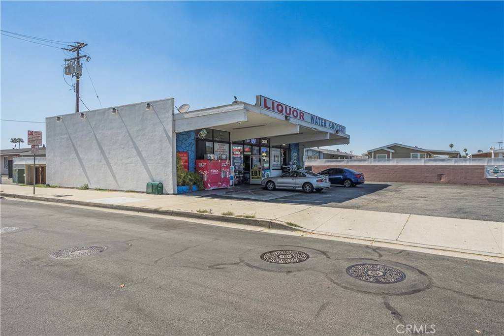 Hawaiian Gardens, CA 90630,22429 Bloomfield AVE