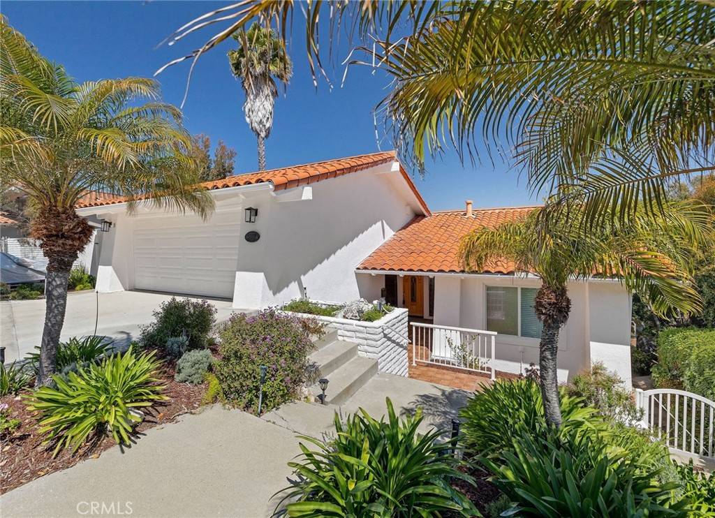 Palos Verdes Estates, CA 90274,4321 Via Azalea