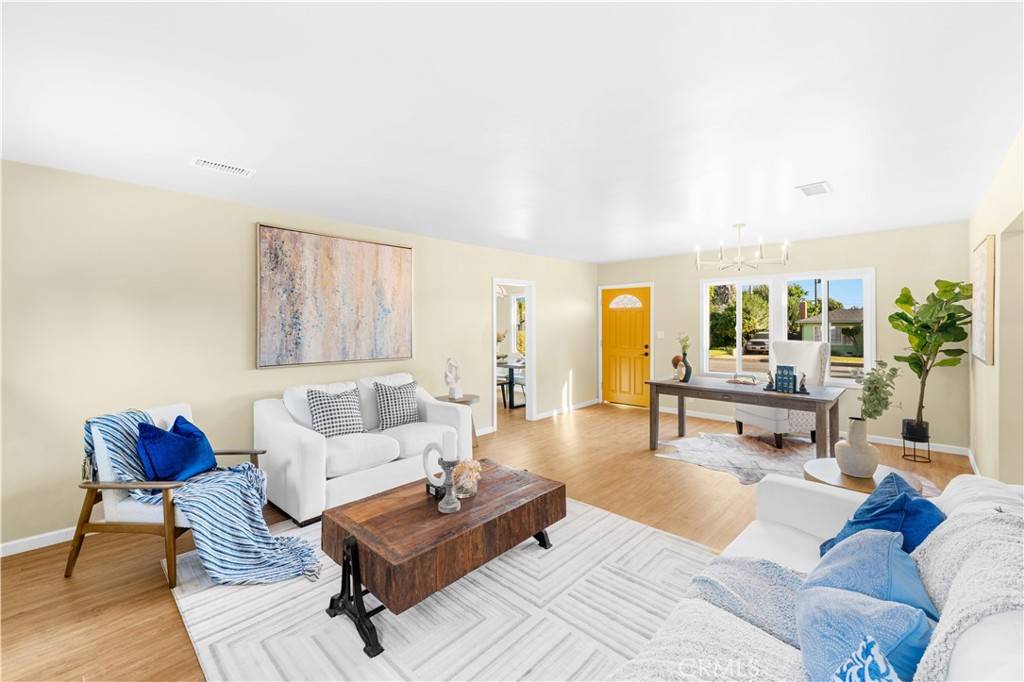 Pomona, CA 91768,259 Sherwood PL