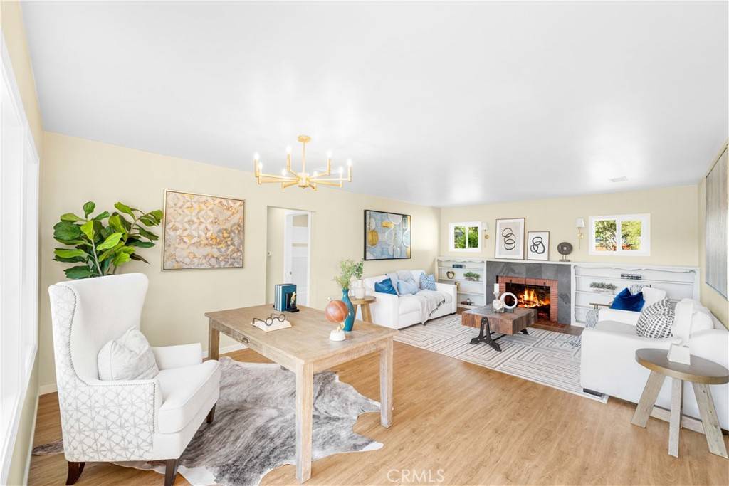 Pomona, CA 91768,259 Sherwood PL