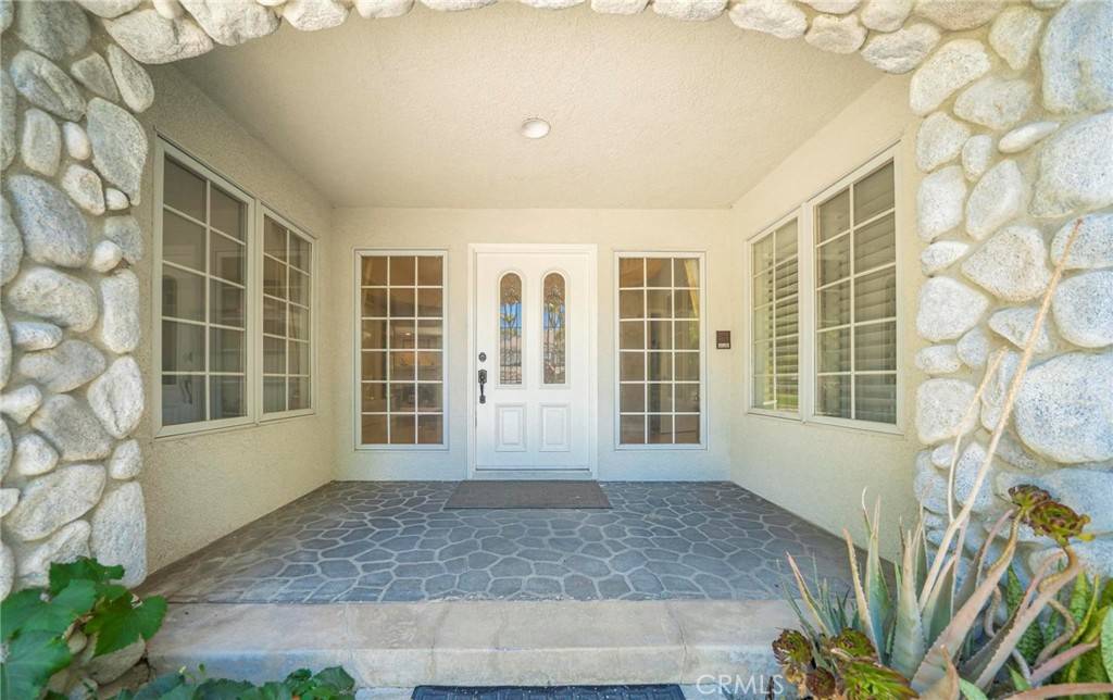 Northridge, CA 91326,18741 Hillsboro RD