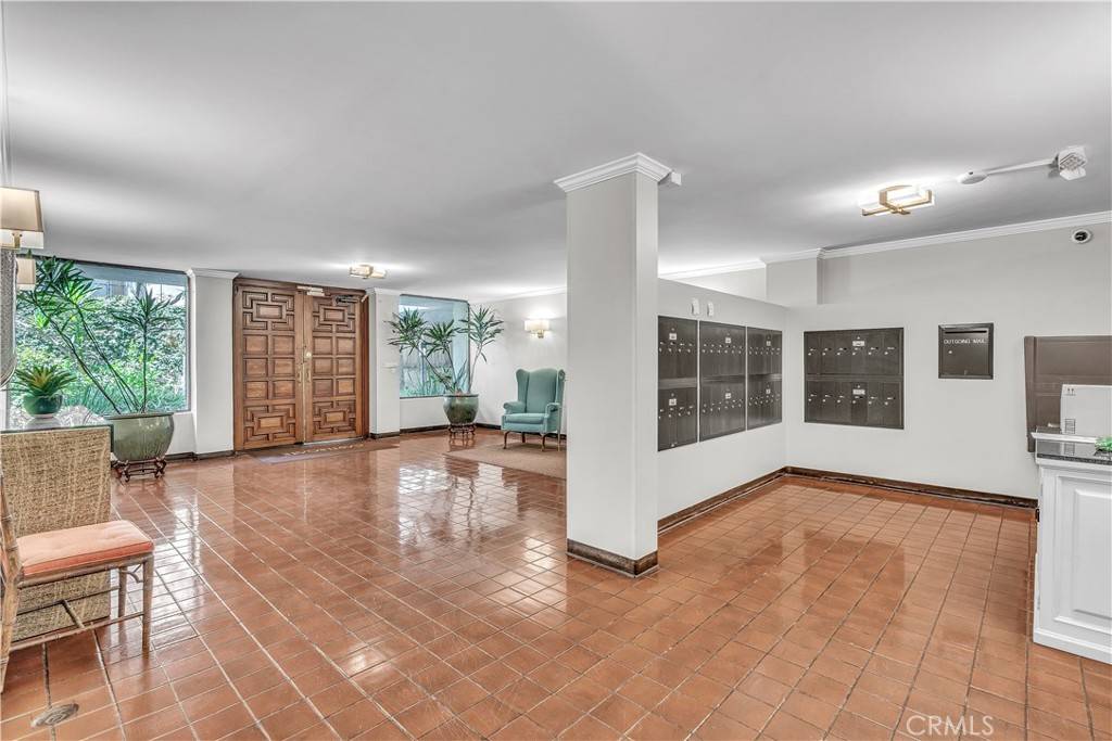 Pasadena, CA 91105,330 W California BLVD #103