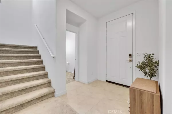 Ontario, CA 91761,3651 Shale AVE