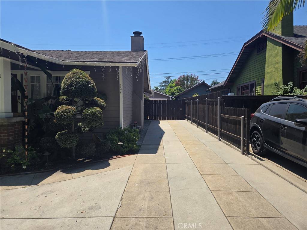 Pasadena, CA 91107,127 N San Marino AVE