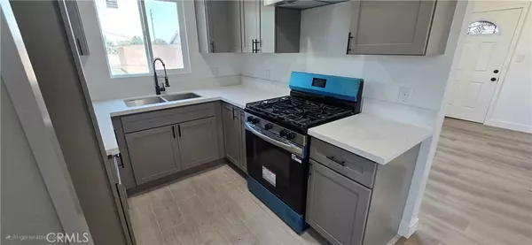 835 E 92nd ST #4, Los Angeles, CA 90002